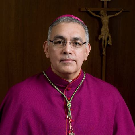 Vaticano ataca de nuevo